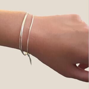 Pretty triple layer multi-chain silver bracelet